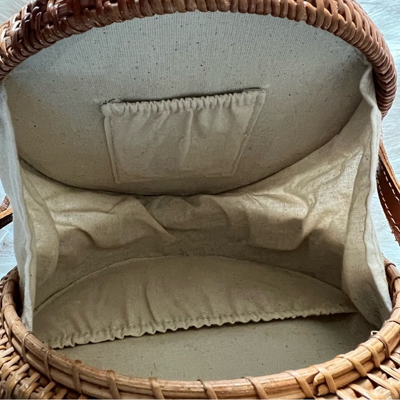 Brown Rattan Round Bag - Picture 2 of 3